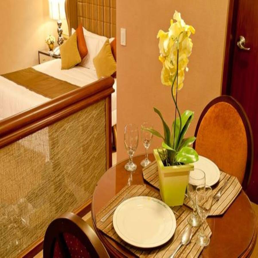 Royal Garden Hotel Ozamiz Eksteriør billede